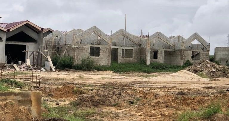 Construction de logements sociaux à Grand-Bassam