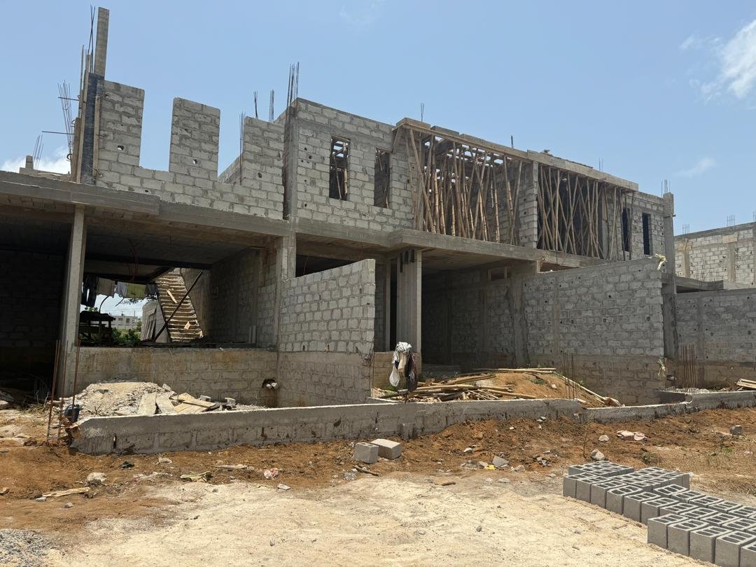 Construction de 6 Villas Duplex à Bingerville Anan